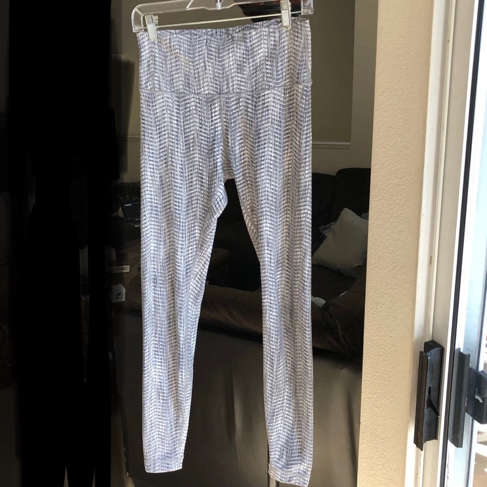 Lululemon Wunder Under Hi-Waist